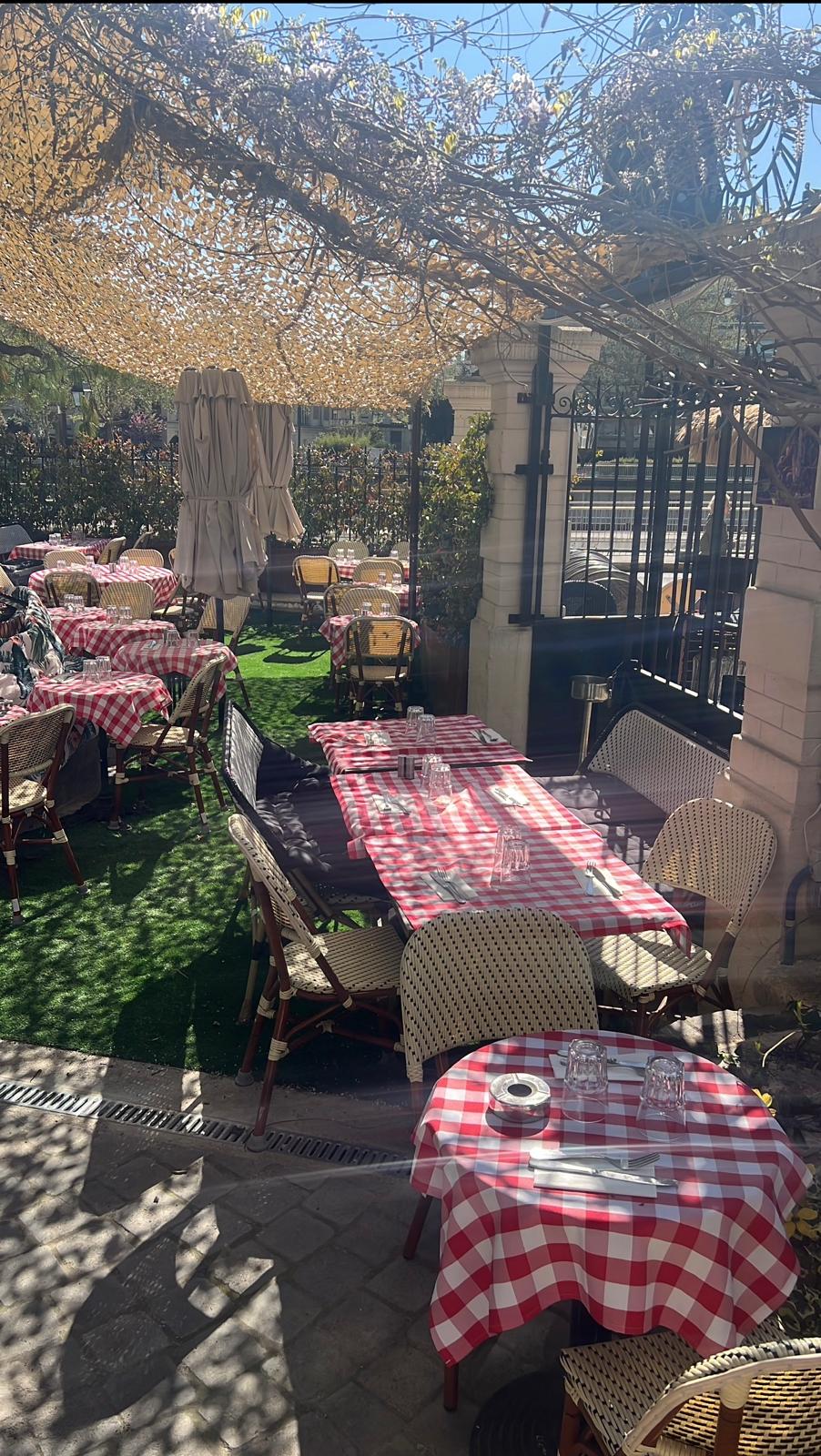 Terrasse Le Nouveau Paris
