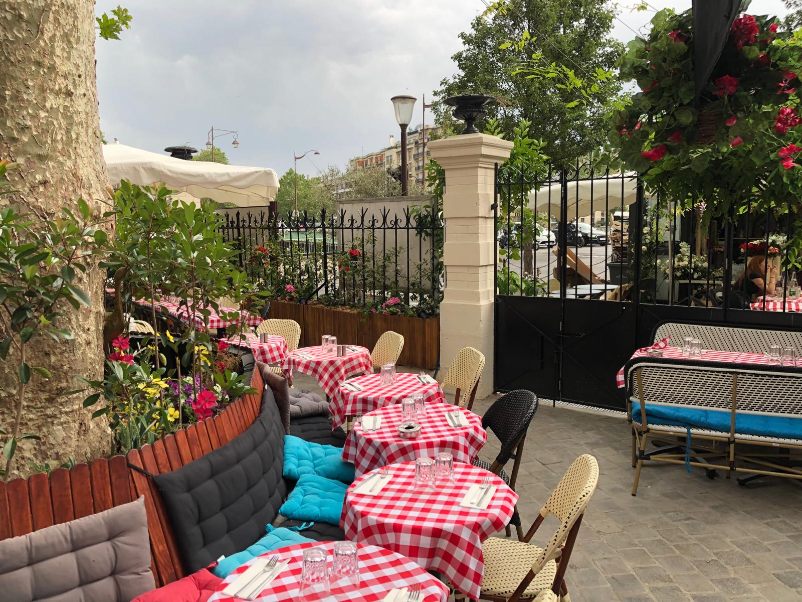 Terrasse Le Nouveau Paris